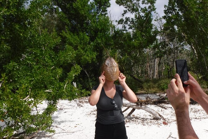 10,000 Islands Boat Excursion - 3.5-Hour Dolphins & Shelling Tour - Price and value: what $169.95 gets you