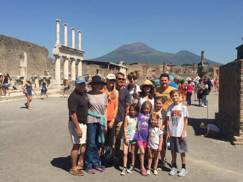 2-Hour Pompeii Child-Friendly Tour - From Porta Marina to the Temple of Apollo: Small stops, big atmosphere