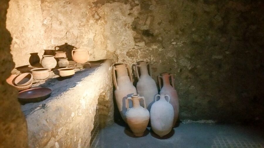 2-Hour Private Walking Tour of Pompeii - Bakeries and the Roman fast-food feeling