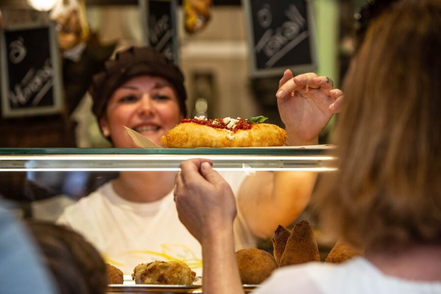 A taste of Napoli: Food Walking Tour with Local Tour Guide - Espresso and Cappuccino by the Opera House Area