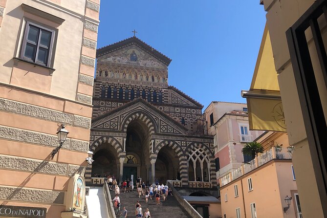Amalfi Coast from Naples: Relaxing tour between Sorrento and Amalfi! - Amalfi for 2 Hours: Duomo Area and White Alleys Close-Up