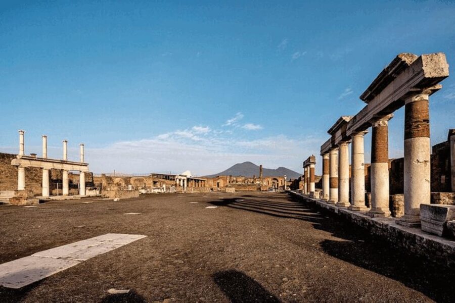 Amalfi Coast: Pompeii Guided Tour with Skip-the-Line Entry - The value of self-paced time after the guided portion