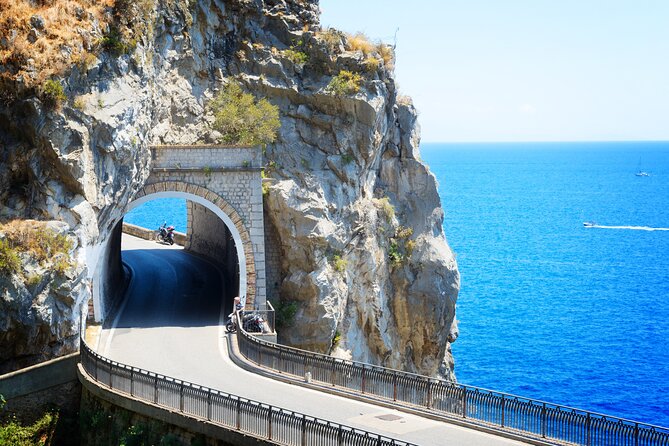 Amalfi Coast Sightseeing Bus Tour from Pompeii - The 7.5-Hour Day: When Traffic Becomes Part of the Experience
