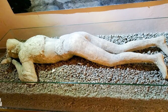 Ancient Pompeii Private Tour: Skip the Line & Kid-Friendly Option - Forum Baths and the Temple of Apollo: Roman routine made visible