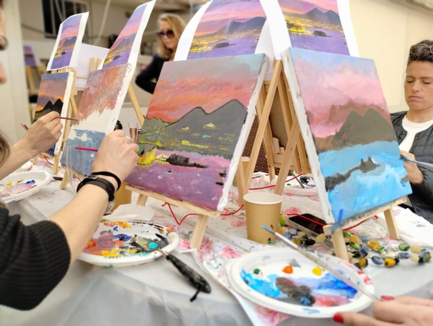 Art Workshop in Naples city centre with Aperitif - Key moments that make this workshop worth your time