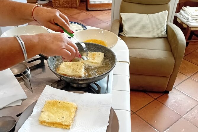 Authentic Neapolitan Cooking Class in Naples with a Local Family - Timing and Logistics in Naples: Getting There and Staying Easy