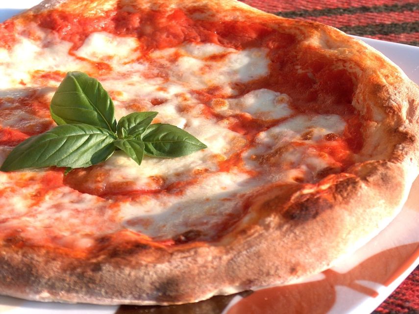 Authentic Neapolitan Pizza Lesson - Neapolitan Pizza in Campania: What You’re Really Learning