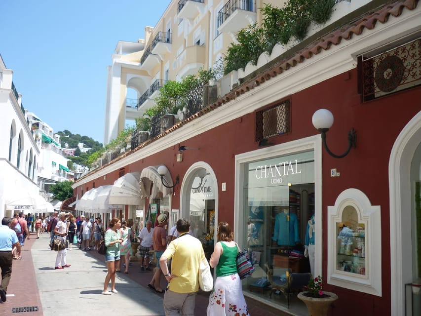 Capri boat experience from Naples - Lunch and free time: do it your way