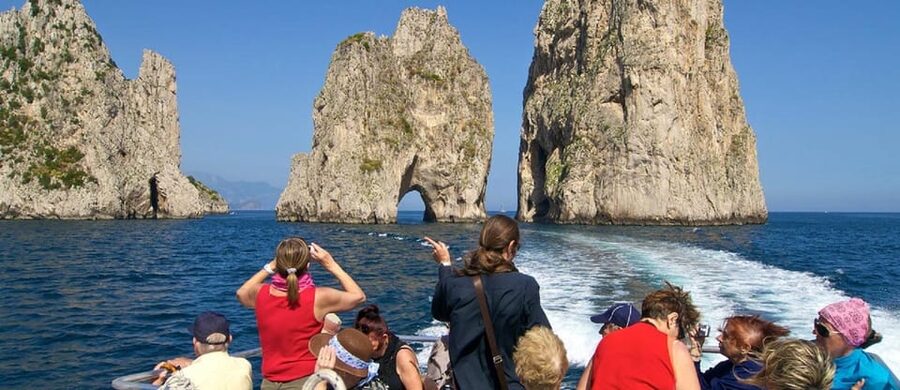 Capri boat experience from Naples - Meeting in Naples: find Caffè Beverello first