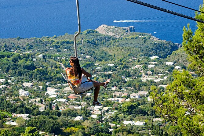Capri Island Small Group Boat Tour from Naples with Light Lunch - Safety and Comfort: One Detail Worth Paying Attention To