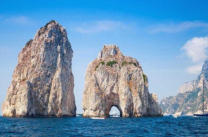 Capri island tour - Free time on Capri, plus your Blue Grotto decision