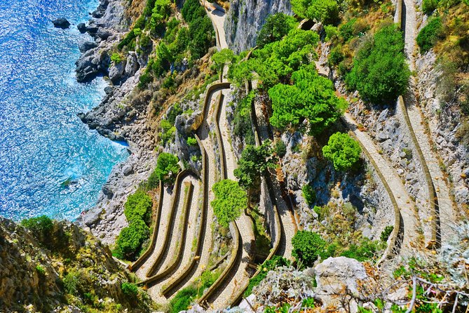 Capri Private Tour from Naples or Sorrento - Naples Molo Beverello vs Sorrento Porto: two ports, one plan