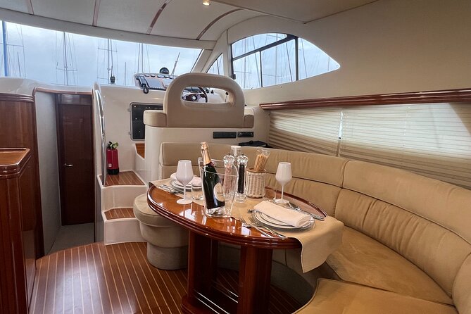 Capri Yacht Experience on board Carlina Yacht Private Tour - Timing and duration: 6 to 8 hours, shaped by the sea