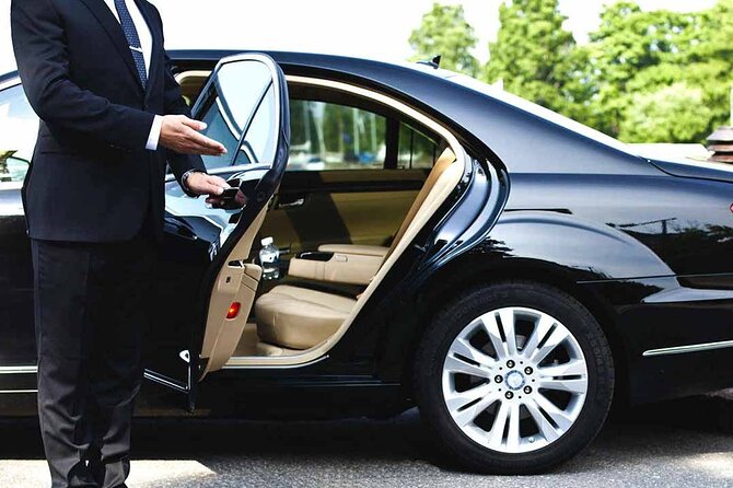 Car Private Transfer from Naples airport, train station to Sorrento (1-3 Pax) - Key points