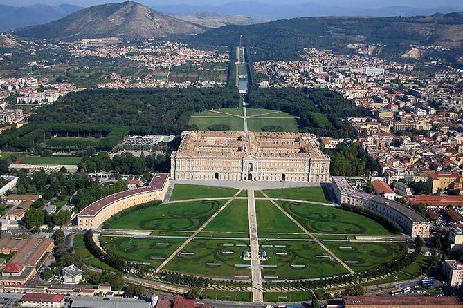 Caserta Royal Palace: Day Trip from Naples - The gardens and fountains: the route trick that saves your legs