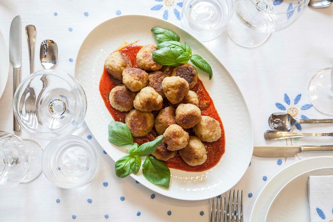 Cesarine: Dining & Cooking Demo at Local's Home in Naples - Who should book Cesarine in Naples (and who should skip)