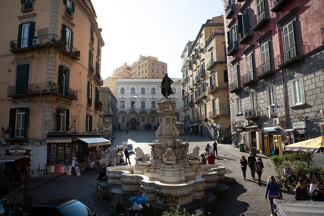 City Sightseeing Naples Hop-On Hop-Off Bus Tour - Comfort, comfort limits, and the Naples pace