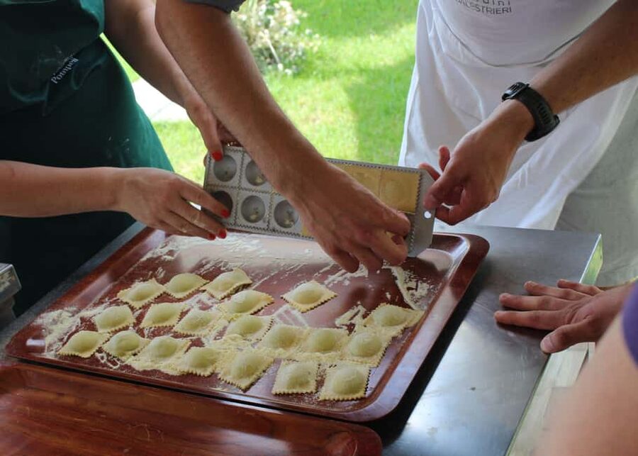 Cooking Class w/Italian Mamma from Pompei! - Key points
