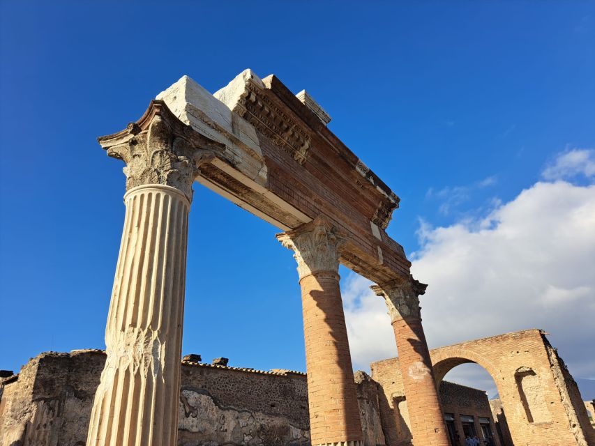 Day Trip to Pompeii & Vesuvius from Naples - Price and value for a group up to 8