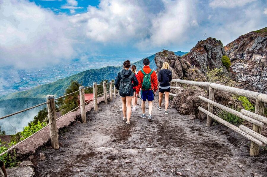 Discover Mt. Vesuvius: Private 3-Hour Tour from Pompeii - Inside the Crater: Guided Volcano Talk + Time to Wander