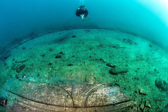 Discover Scuba Diving in the Bay Submerged Park - What You’ll See Underwater: Mosaics, Statues, and Fish