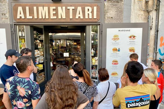 Eating Naples Street Food Tour with Guided Tasting and Sightseeing - Stop 1: Piazza Bellini and the composer connection