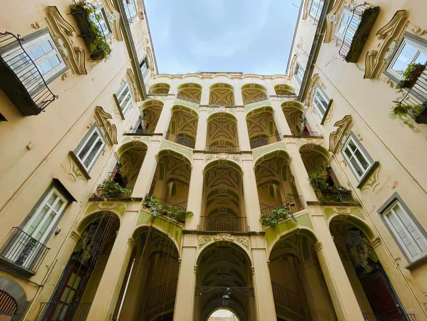 Esoteric Naples: Secrets, Ghosts & Street Food Tour - Who should book this (and who might not)