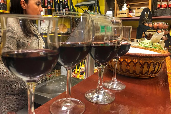 Evening Flavors of Naples: Private Food Tour and Wine Tasting - Via Atri and the buffalo mozzarella moment