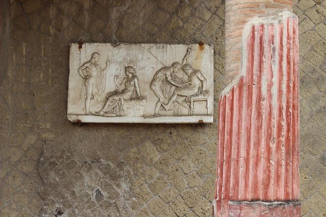 Excavations of Herculaneum. Tour guide and skip-the-line ticket - Herculaneum’s Preserved Streets: Why This Town Feels Different