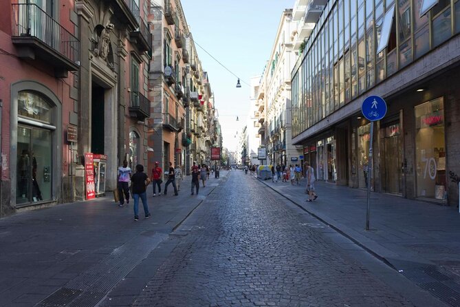 Exciting e-bike(pedal assisted)ride in the heart of Naples - Key highlights you’ll feel fast