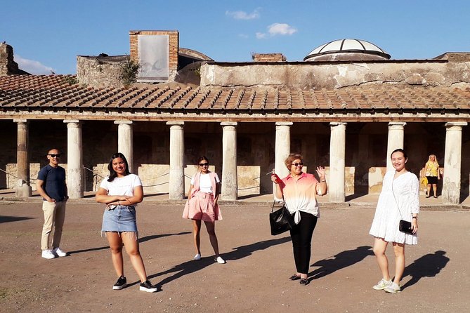 Exclusive Shore Excursion from Naples Cruise Terminal to Pompeii & Amalfi Coast - Sorrento’s Piazza Tasso and Positano’s church stop