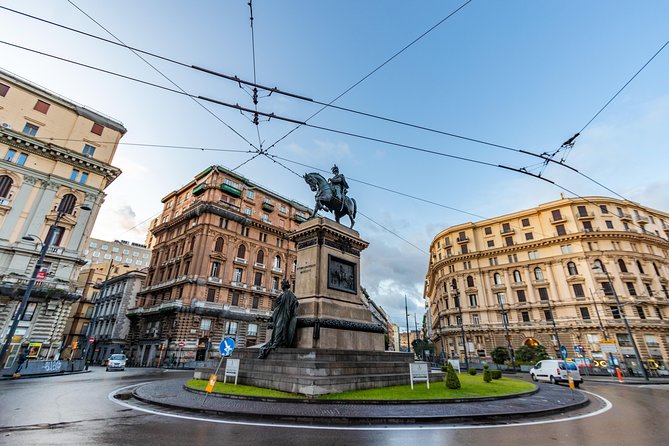 Explore Naples in 60 minutes with a Local - Piazza Dante and the Monument to Dante Alighieri: your orientation shortcut