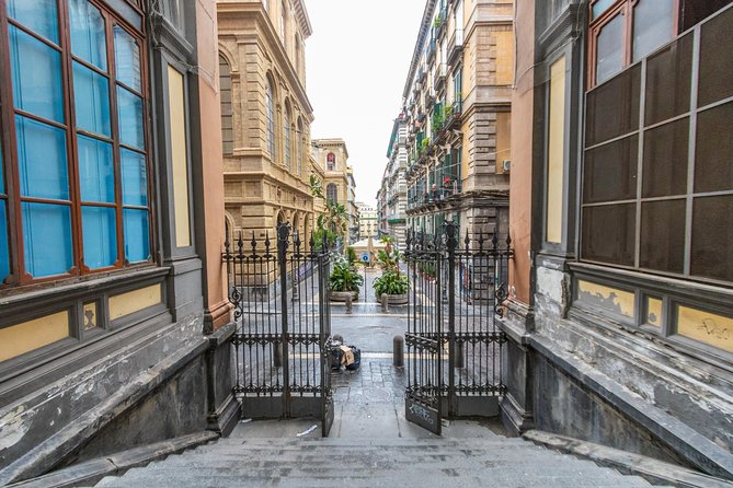 Explore Naples in 60 minutes with a Local - Castel Nuovo: the fortress stop where views and storytelling meet