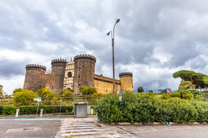 Explore Naples in 60 minutes with a Local - Ending at Ovo Castle: a smooth handoff to your next Naples hour