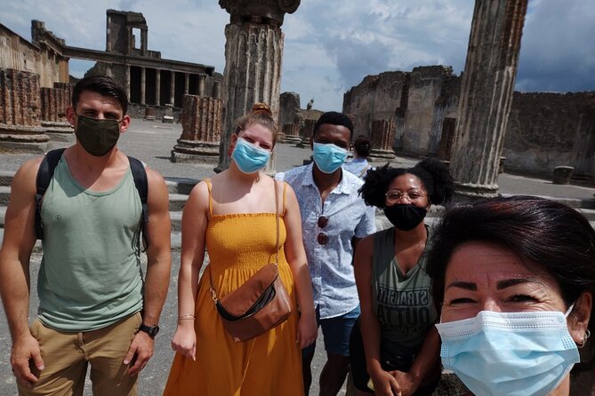 Explore Pompeii Half Day Highlights Tour with Pickup from Naples - Walking, Crowds, and Headsets: What Impacts Your Comfort