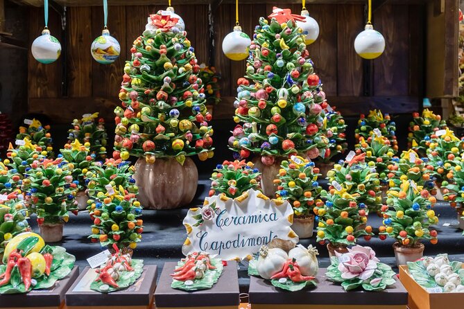 Explore the Naples Christmas Market Behind the Scenes - Spaccanapoli: the old-center spine you feel underfoot