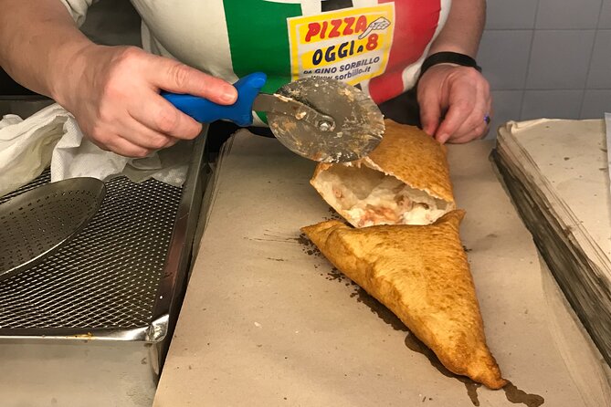 Flavors of Naples Decumani Street Food and Sightseeing Tour - Street food first: how this tour actually helps you enjoy Naples