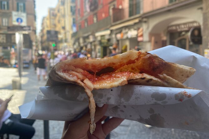 Flavors of Naples Decumani Street Food and Sightseeing Tour - Via San Gregorio Armeno: artisan shops, Christmas traditions, and real Naples backstreets