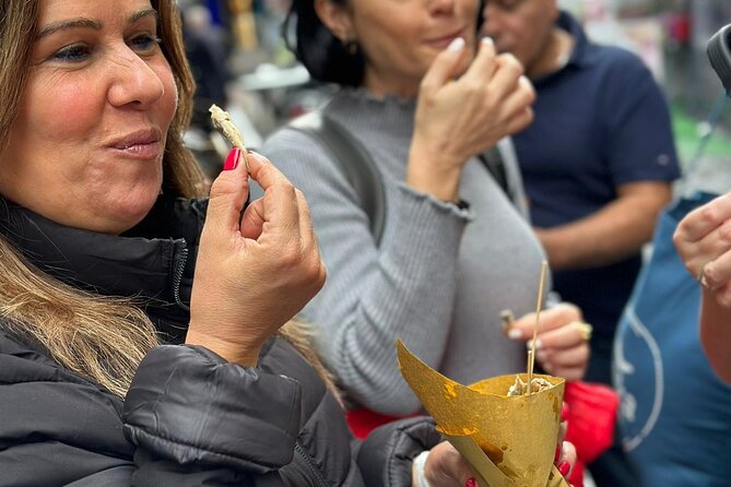 food Tour in the Spanish Quarter of Naples - Stop 4: Aperol Spritz—Naples aperitivo in practice