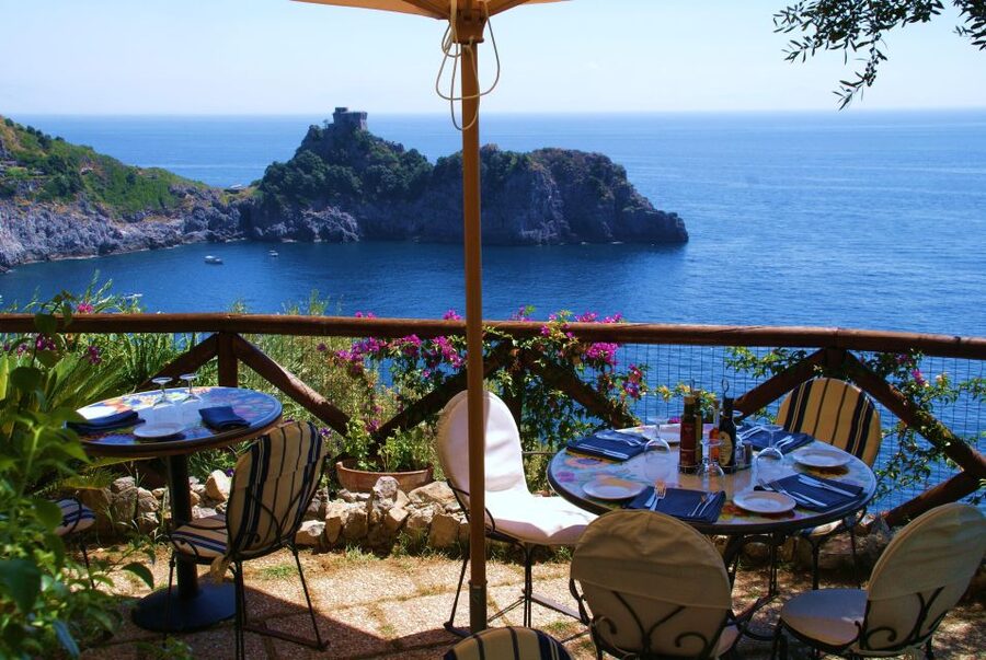 From Naples: Amalfi Coast Deluxe Private Tour - What you’re really buying: convenience on a famously tough coast