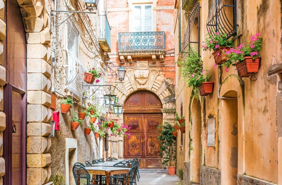 From Naples: Amalfi Coast Private Full-Day Trip - Driver, vehicle comfort, and why language helps more than you think