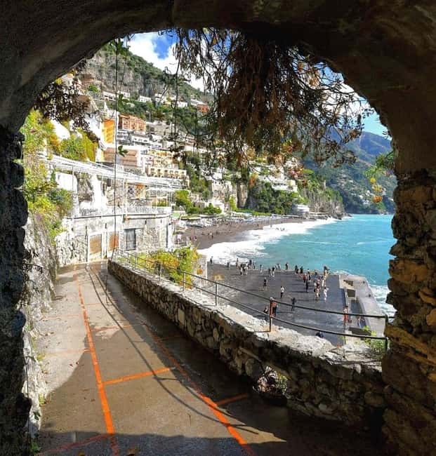 From Naples: Amalfi Coast, Sorrento, and Pompeii Tour - Positano Time: How to Use Your Hour Without Feeling Rushed