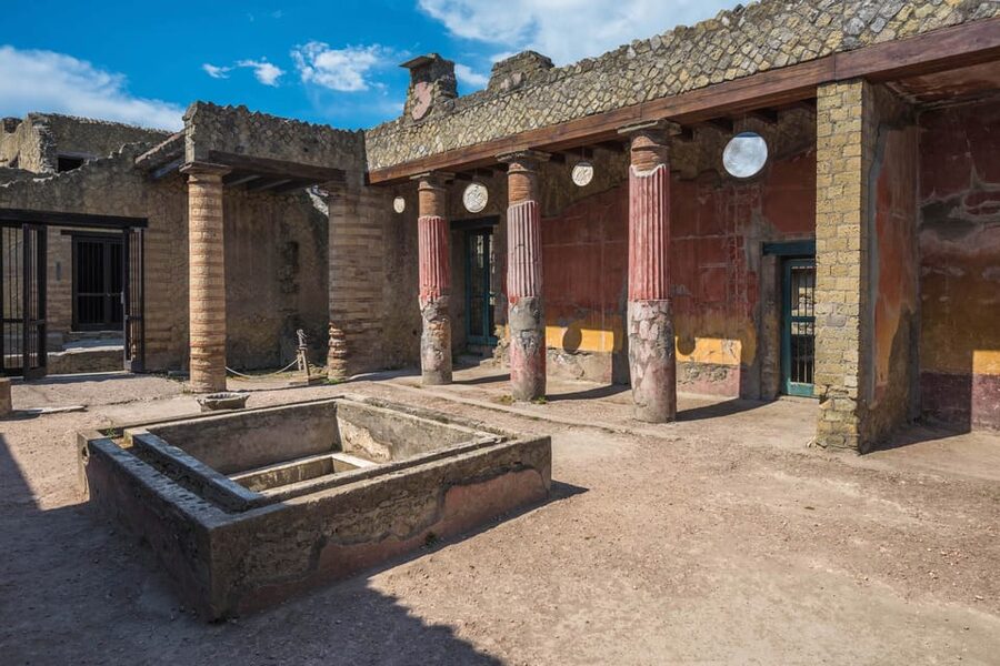 From Naples: Archeological day to Pompeii and Herculaneum - Should You Book This Naples-to-Pompeii-and-Herculaneum Day Trip?