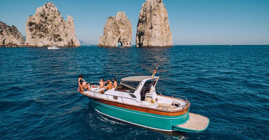 From Naples: Capri Boat Day Trip with Drinks - Capri by Boat: The Caves, Arches, and Rock Formations You Came For