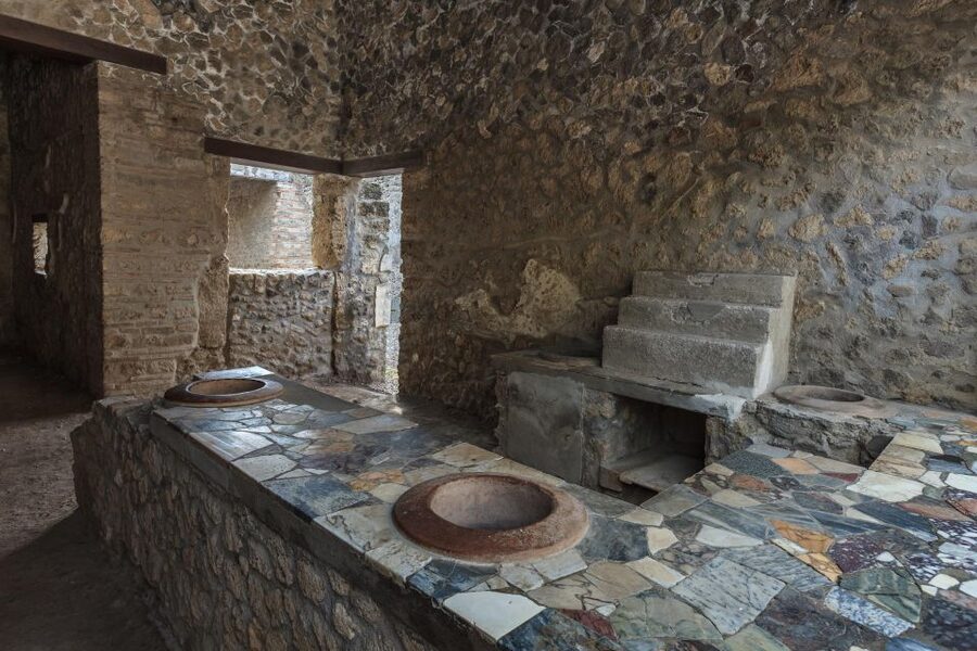 From Naples: Day Trip to Pompeii with skip the line - Key things I’d watch for