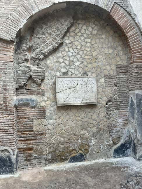 From Naples: Explore the ruins of Herculaneum and Vesuvius - Should you book this tour?
