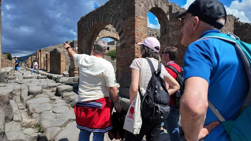 From Naples: Guided tour of Pompeii skip-the-line and round-trip train - Skip-the-Line Pompeii: Why This Day Trip Works