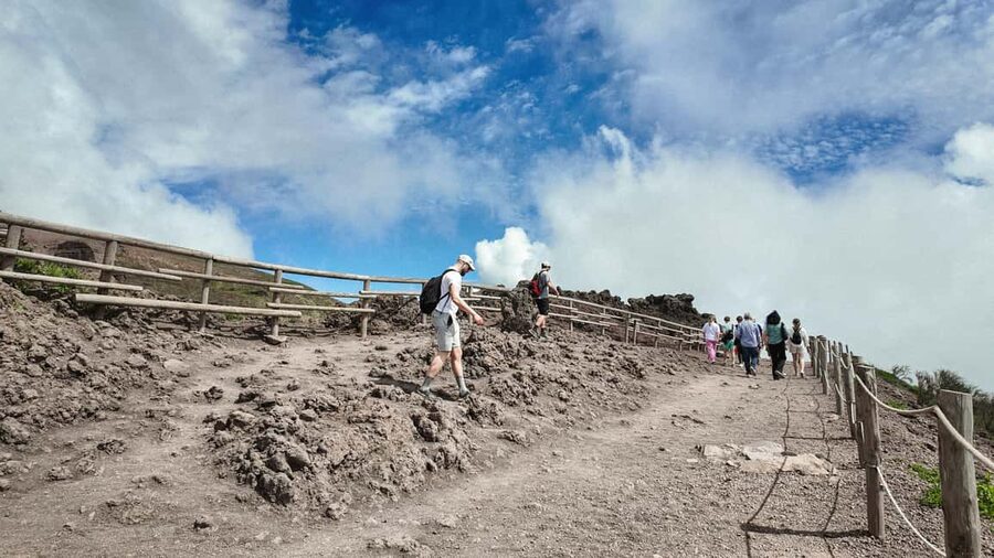 From Naples or Pompeii: Vesuvius Transfer and Entry Ticket - Who this fits best (and who should think twice)