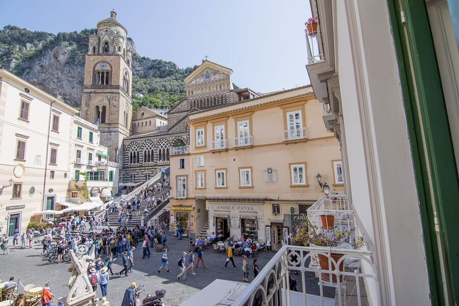 From Naples: Pompeii & Amalfi Coast Tour with Ticket Option - Amalfi Free Time: How to Use 1.5 Hours Like a Local