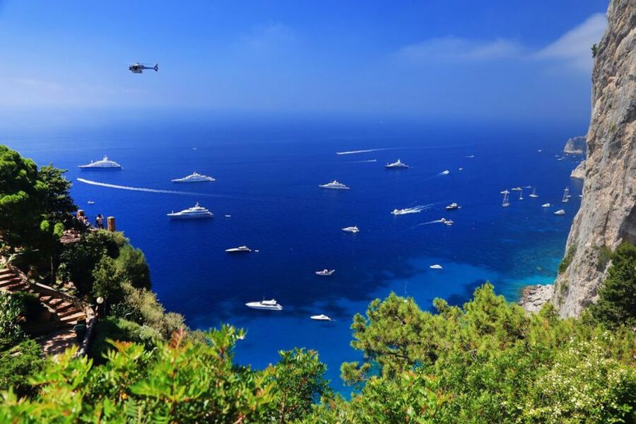 From Naples: Private Capri Boat Excursion - Lunch near the water: how to make the most of the restaurant stop